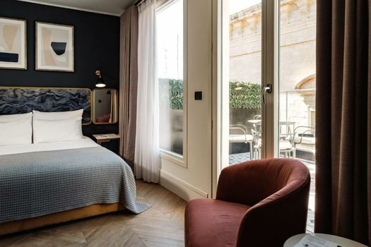 The Cumberland Hotel by NEU Collective