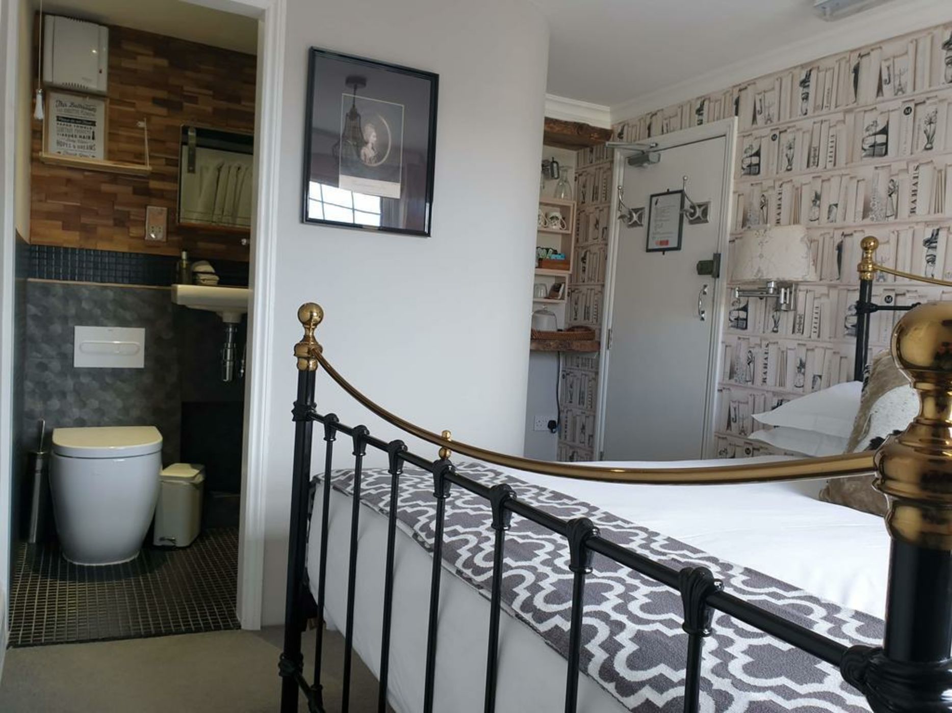 27 Brighton Guesthouse