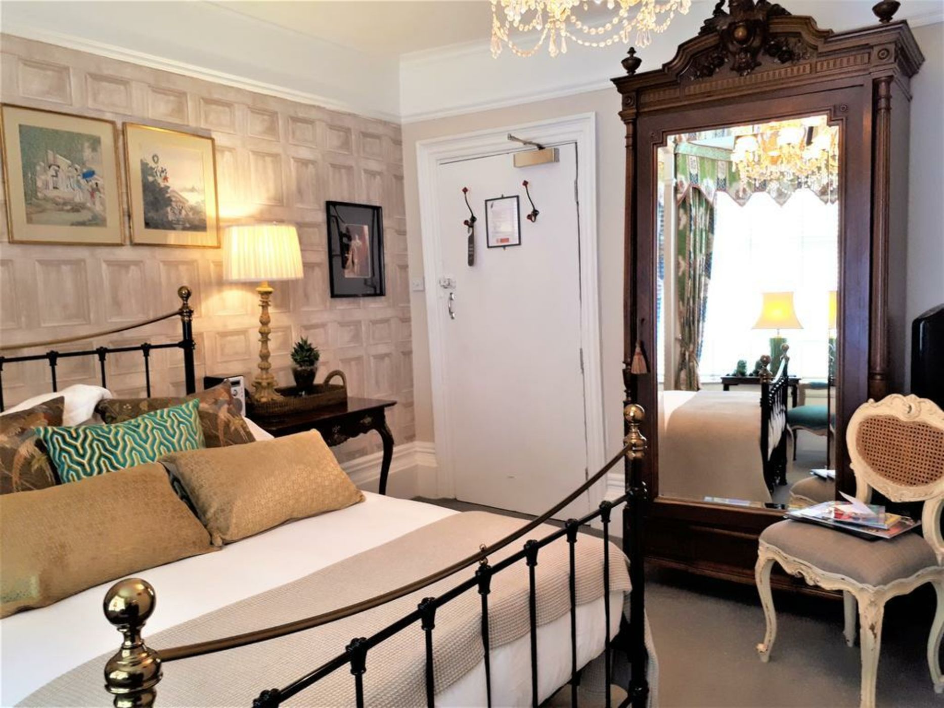 27 Brighton Guesthouse