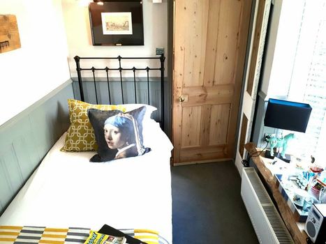 27 Brighton Guesthouse
