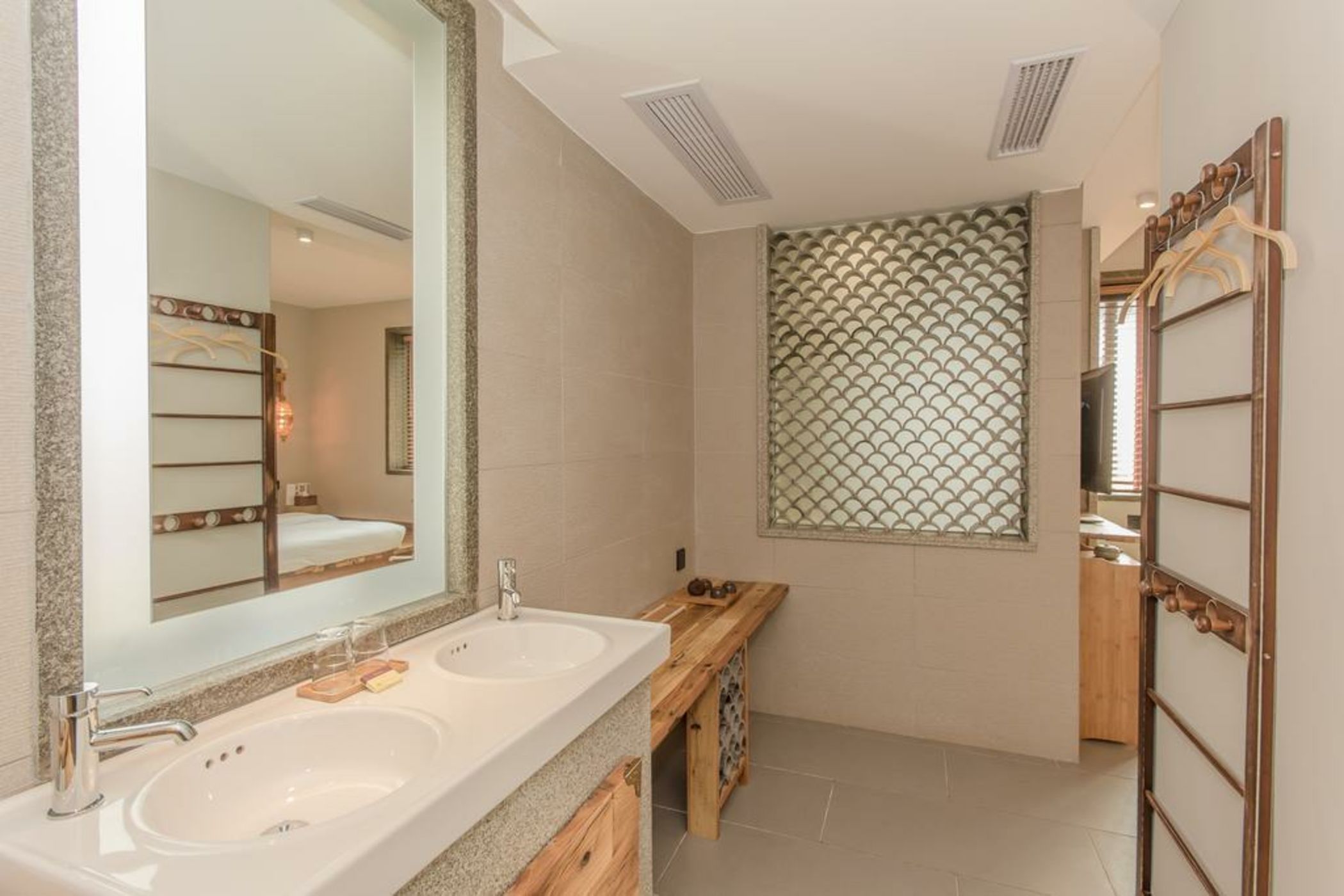 Zen Tea House Seven Stars Park