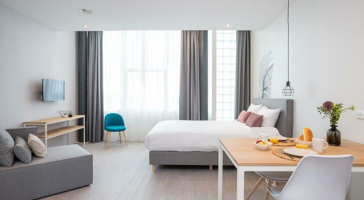 Hotel2Stay