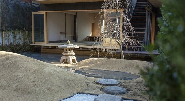 modern ryokan kishi-ke