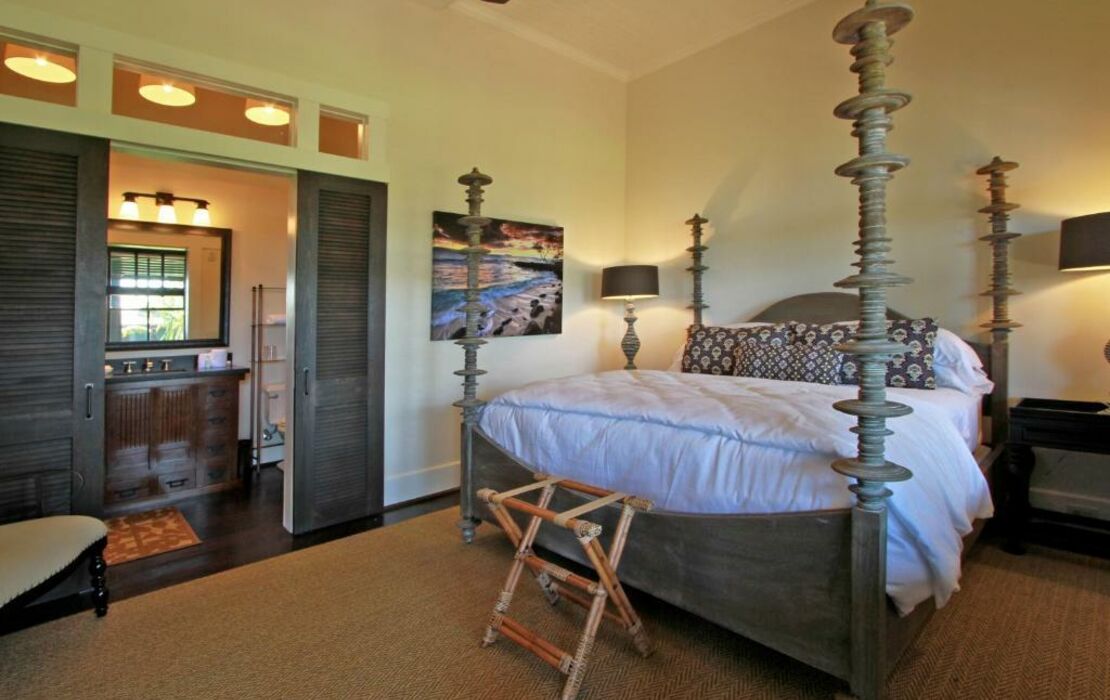 Lumeria Maui an Educational Experience