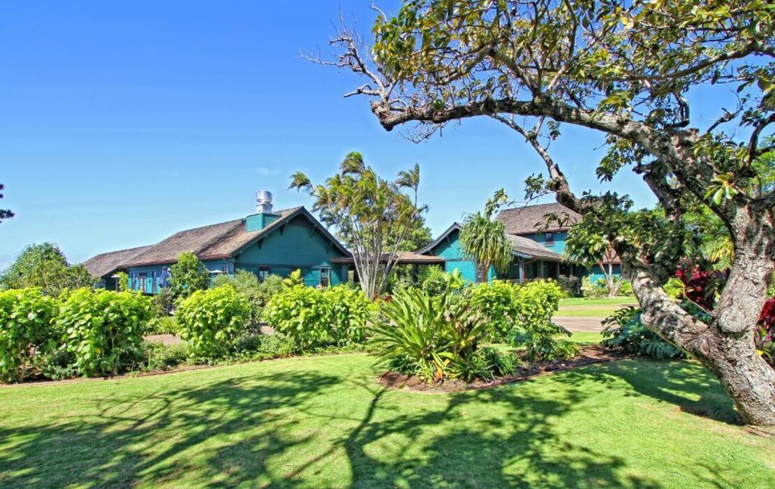 Lumeria Maui an Educational Experience