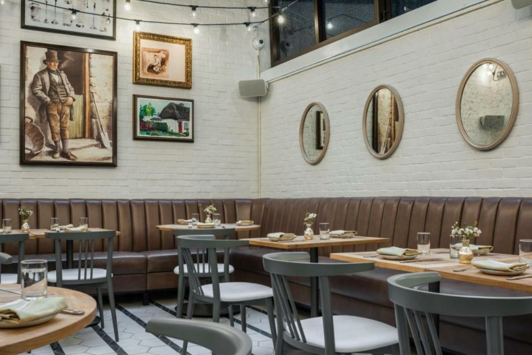 Merrion Row Hotel and Public House