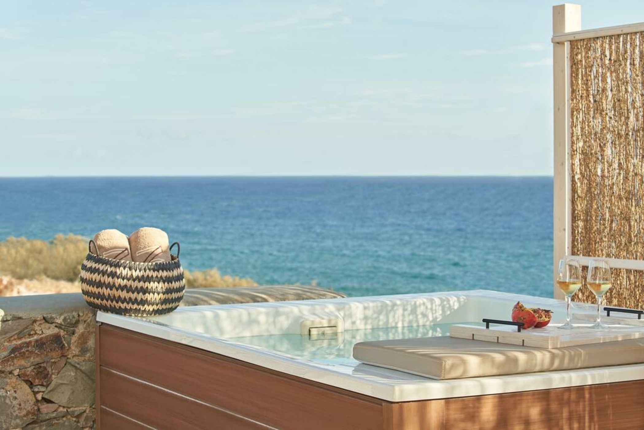 Volcano Luxury Suites Milos