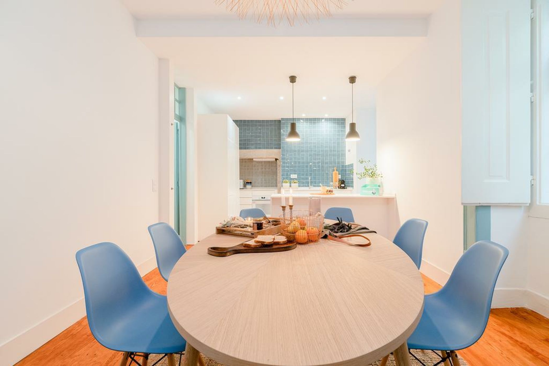 Blue & Bright Apartment in Baixa