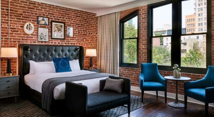 Foundry Hotel Asheville, Curio Collection By Hilton