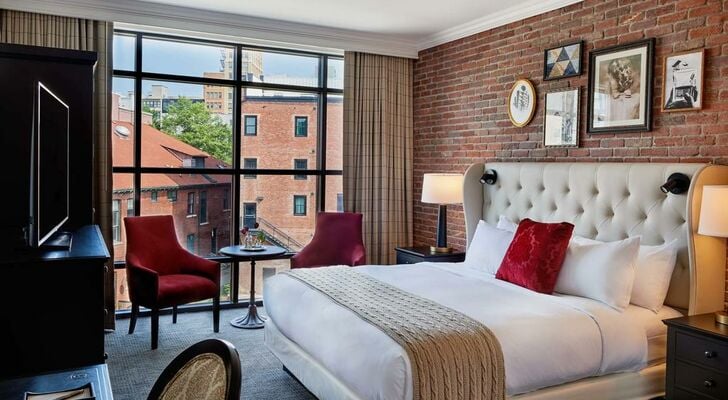 Foundry Hotel Asheville, Curio Collection By Hilton