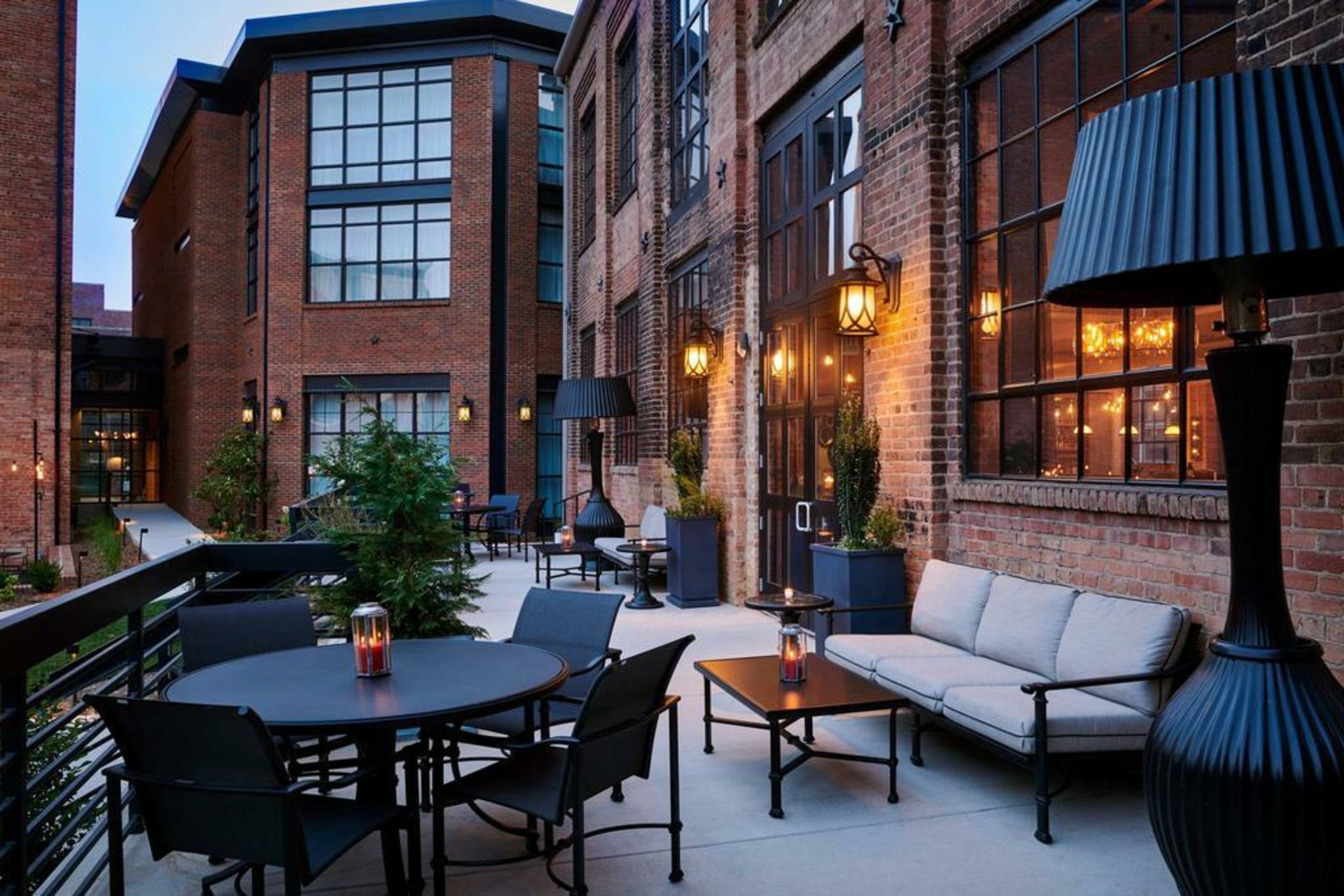 Foundry Hotel Asheville, Curio Collection By Hilton