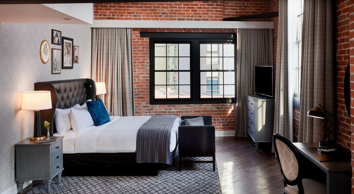 Foundry Hotel Asheville, Curio Collection By Hilton