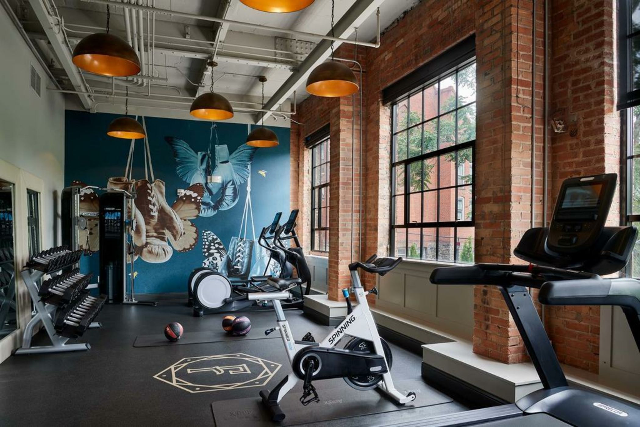 Foundry Hotel Asheville, Curio Collection By Hilton