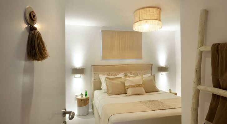Amalgam Homes Paros