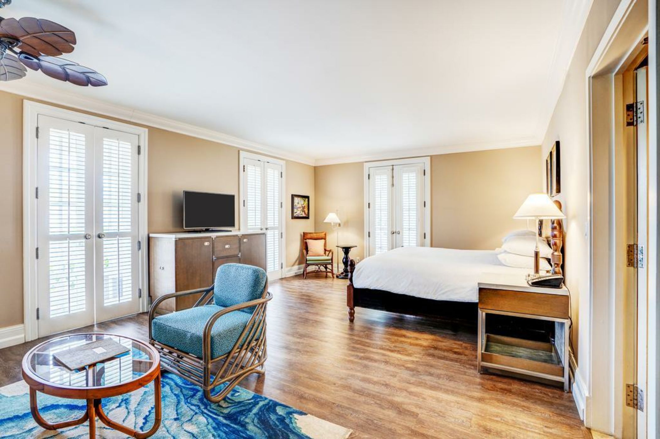 Pier House Resort & Spa