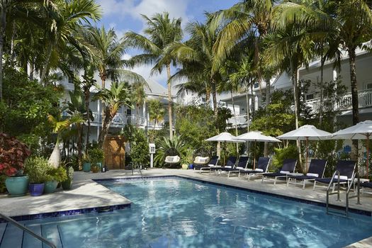 Parrot Key Hotel & Villas