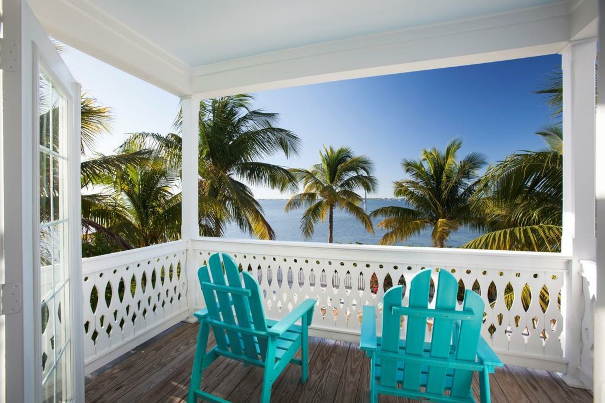 Parrot Key Hotel & Villas