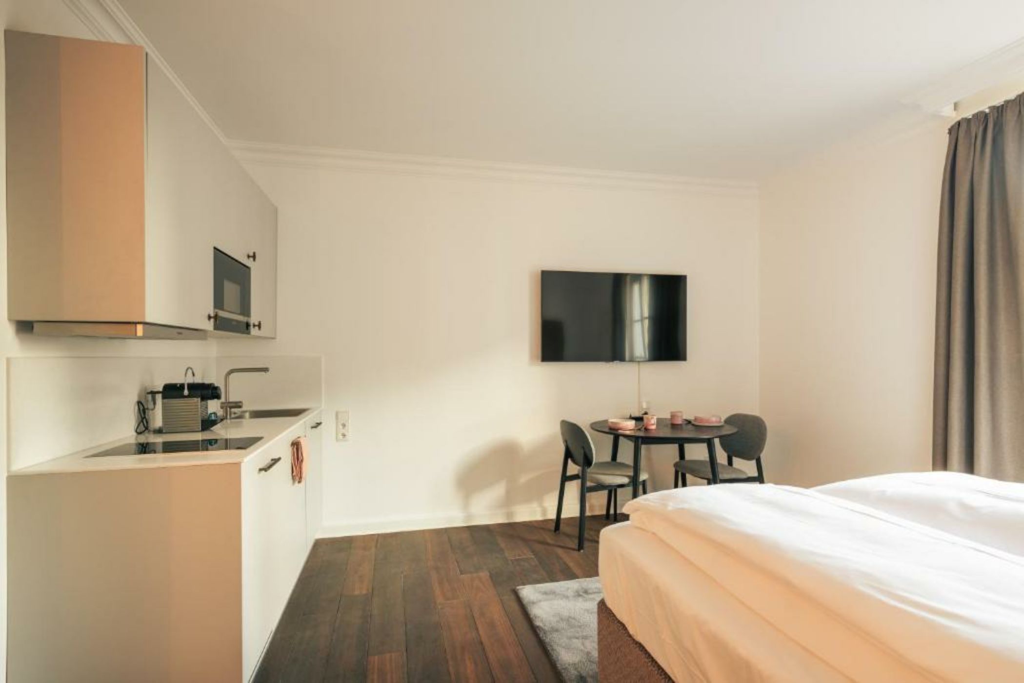 Digital check-in - THE DUDE by charly