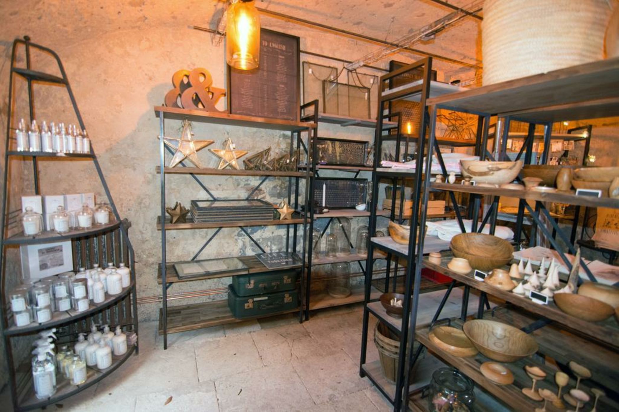 De la Maison aux Ateliers