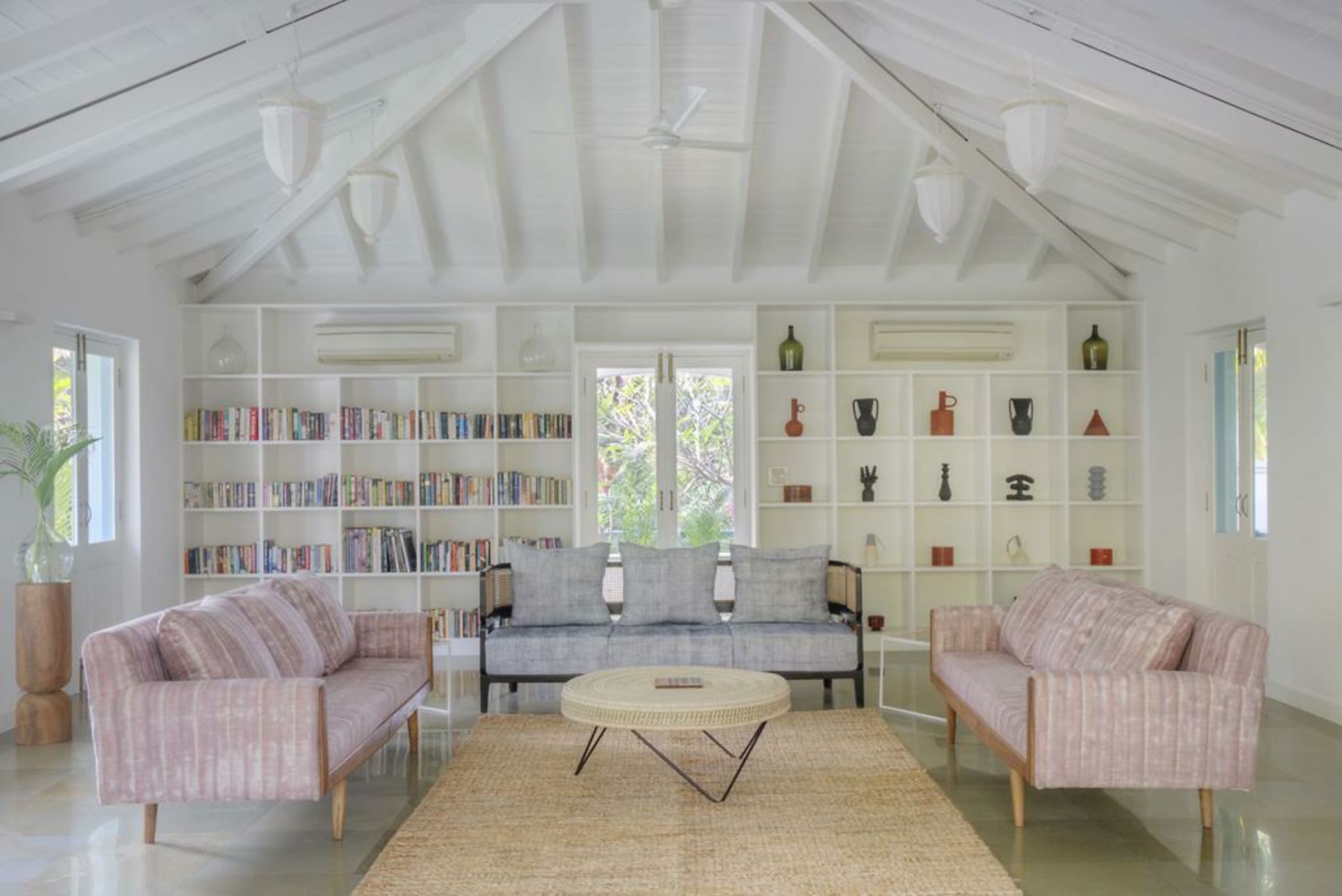 Assagao Bay by the Rose Nomad