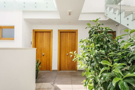 Barracart Apartments