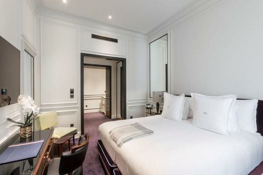 J.K. Place Paris
