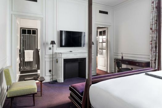 J.K. Place Paris