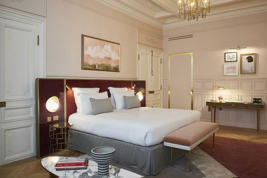 Grand Powers Hotel