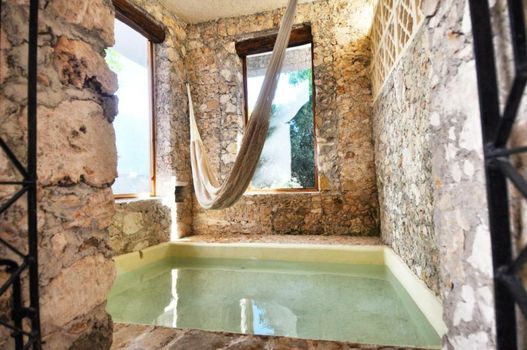 Casa de Zari B&B