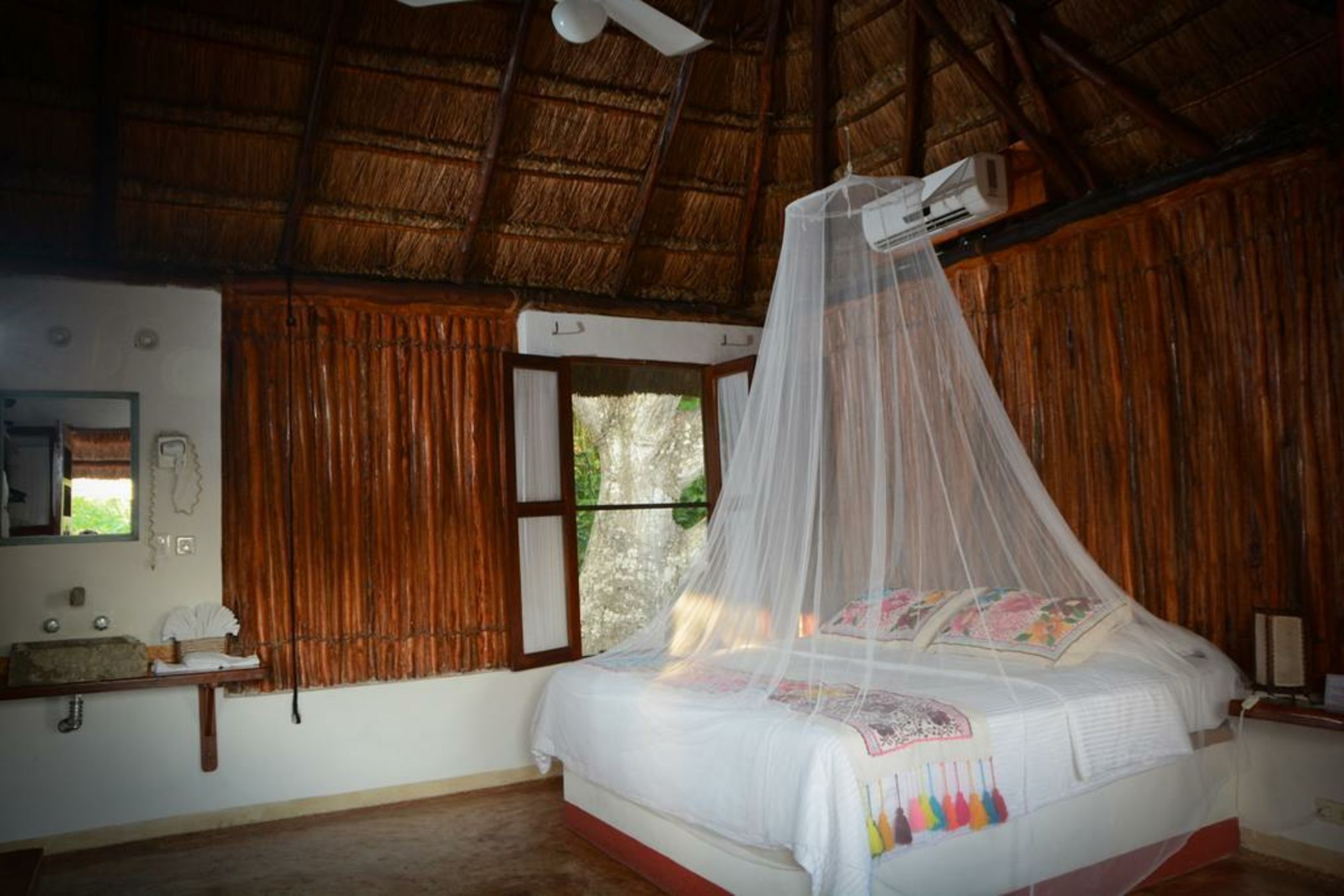 Hotel Zentik Project & Saline Cave