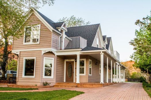 Grand Circle Bed and Breakfast