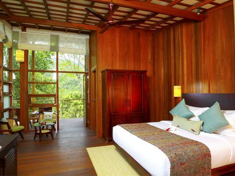 Niraamaya Retreats Cardamom Club