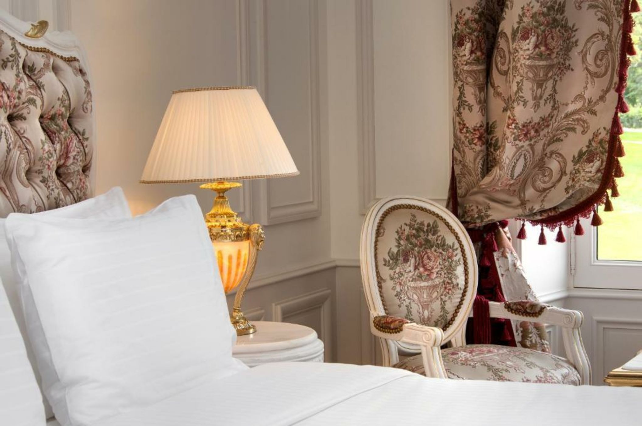 Alexandra Palace - La Maison Younan