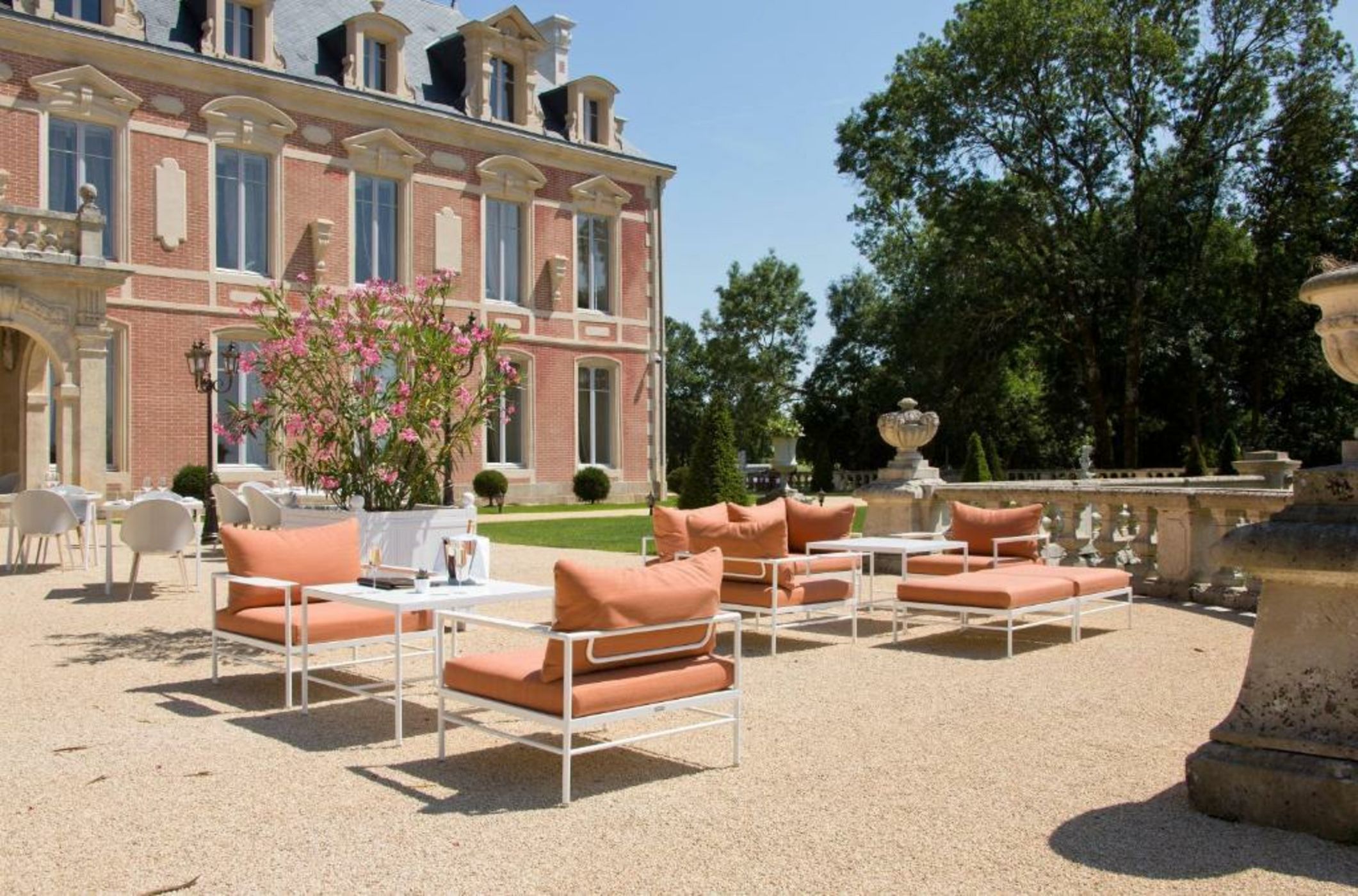 Alexandra Palace - La Maison Younan