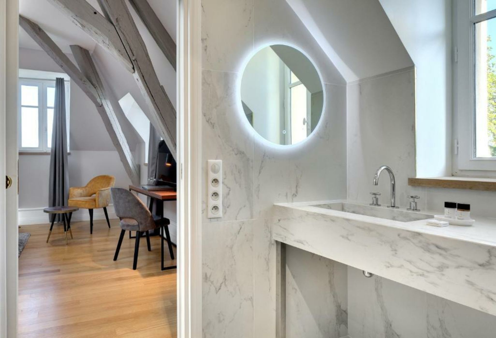 Alexandra Palace - La Maison Younan