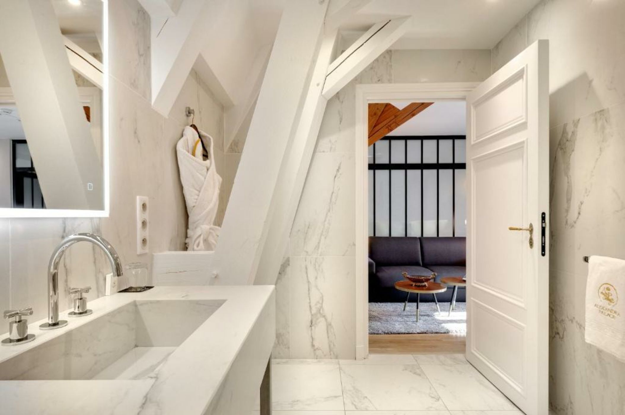 Alexandra Palace - La Maison Younan