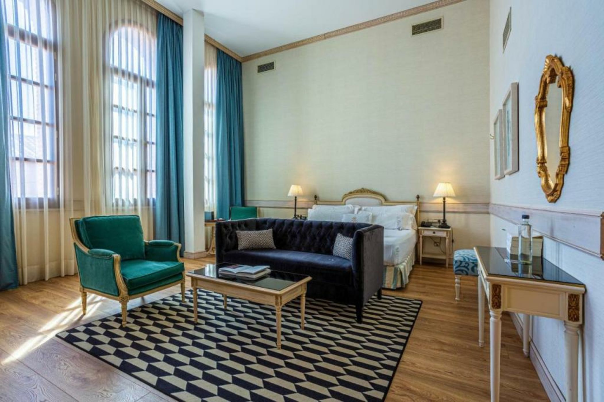 Eugenia de Montijo, Autograph Collection