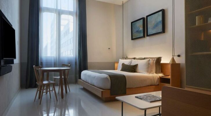 Umbral, Curio Collection By Hilton