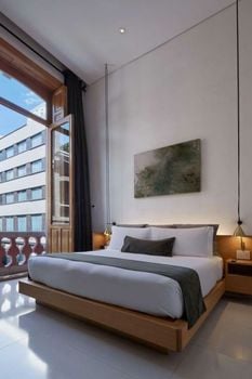 Umbral, Curio Collection By Hilton