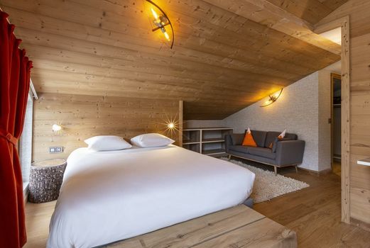 Base Camp Lodge Hotels