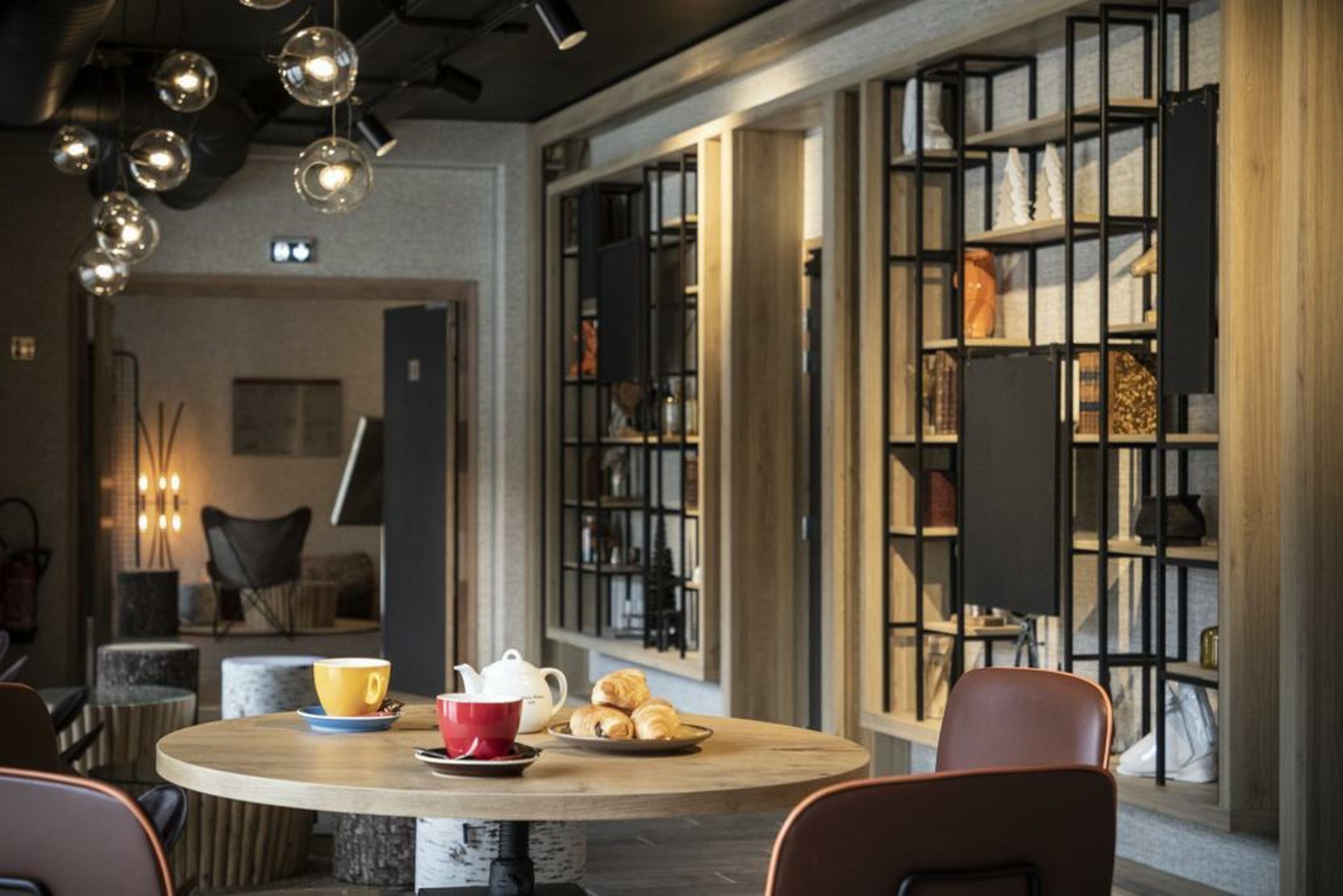 Base Camp Lodge Hotels