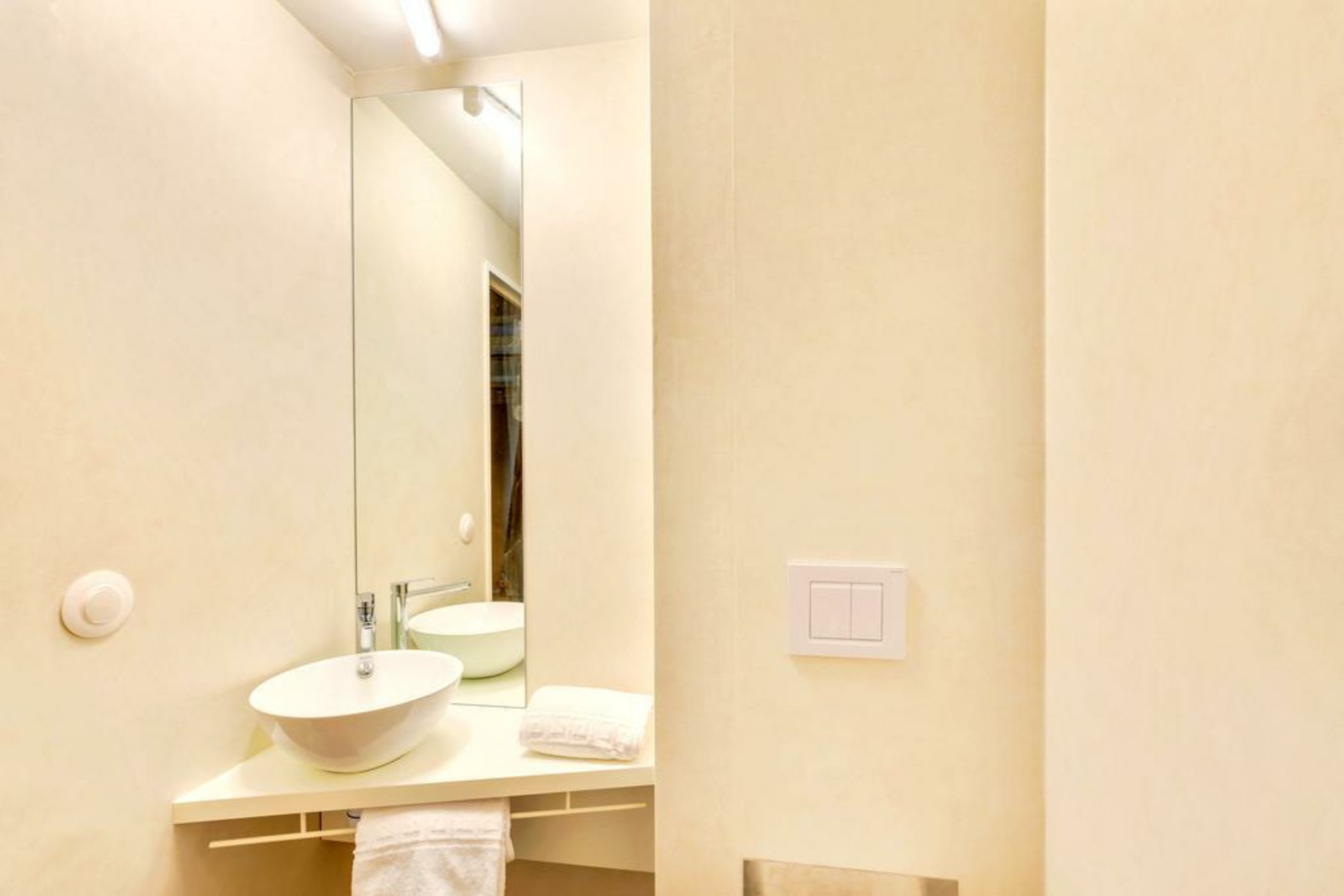 The People Hostel - Tours