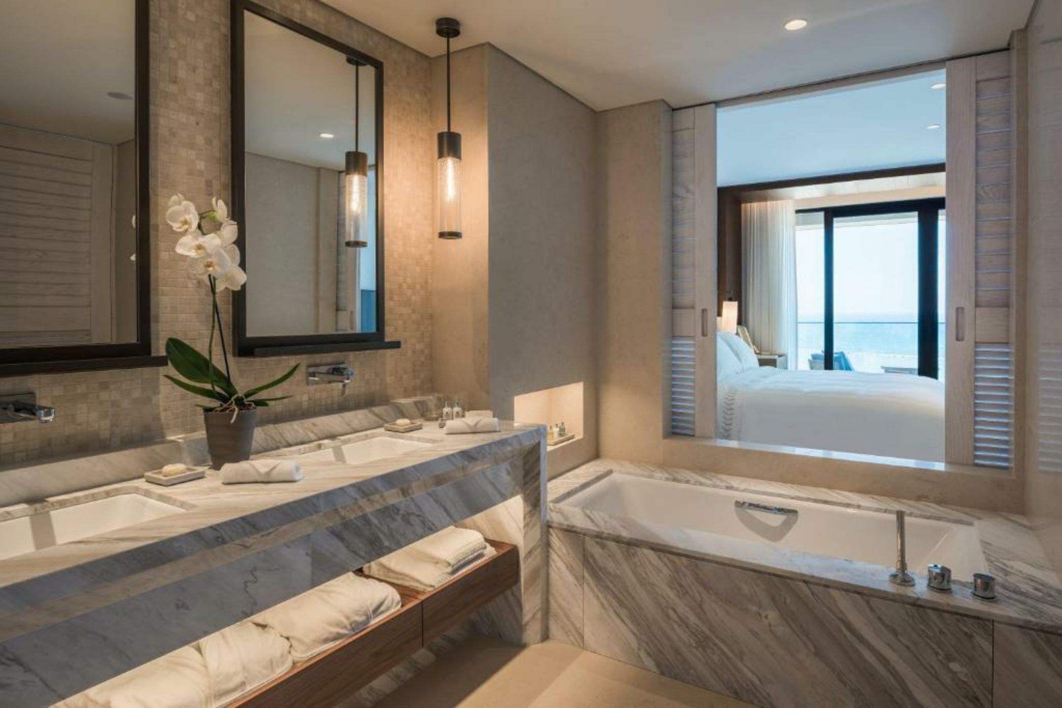 Amara - Sea Your Only View™