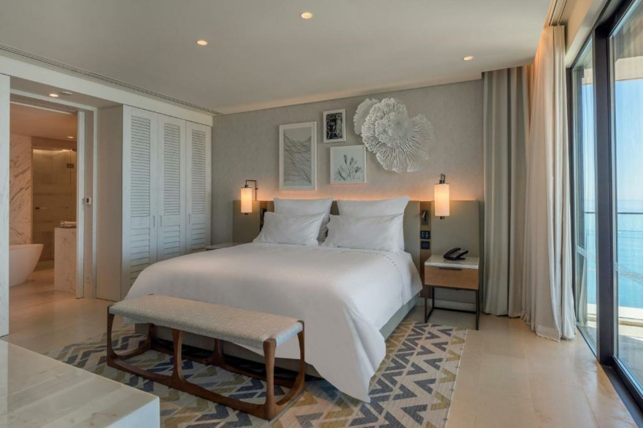 Amara - Sea Your Only View™