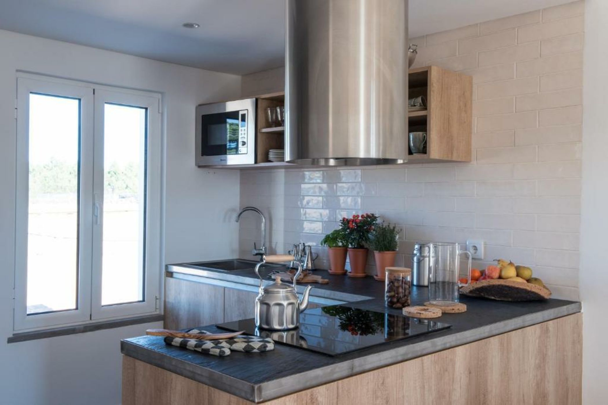 Craveiral Farmhouse by Belong Staying & Feeling