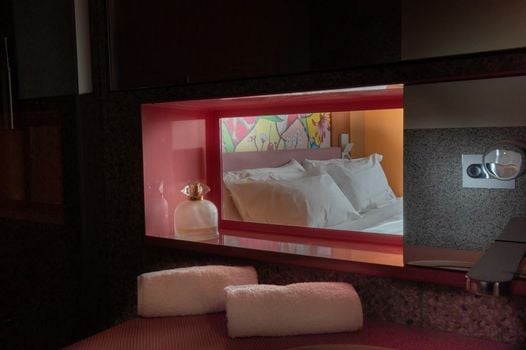 OMAMA Hotel