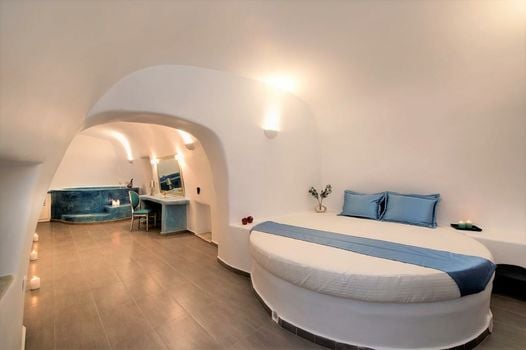 Pegasus Suites & Spa