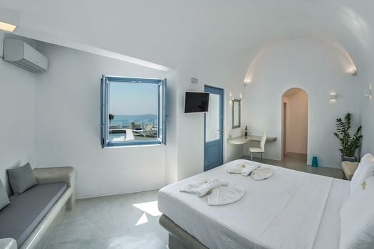Pegasus Suites & Spa
