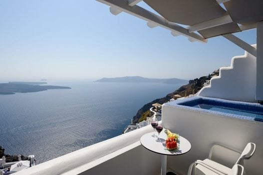 Pegasus Suites & Spa