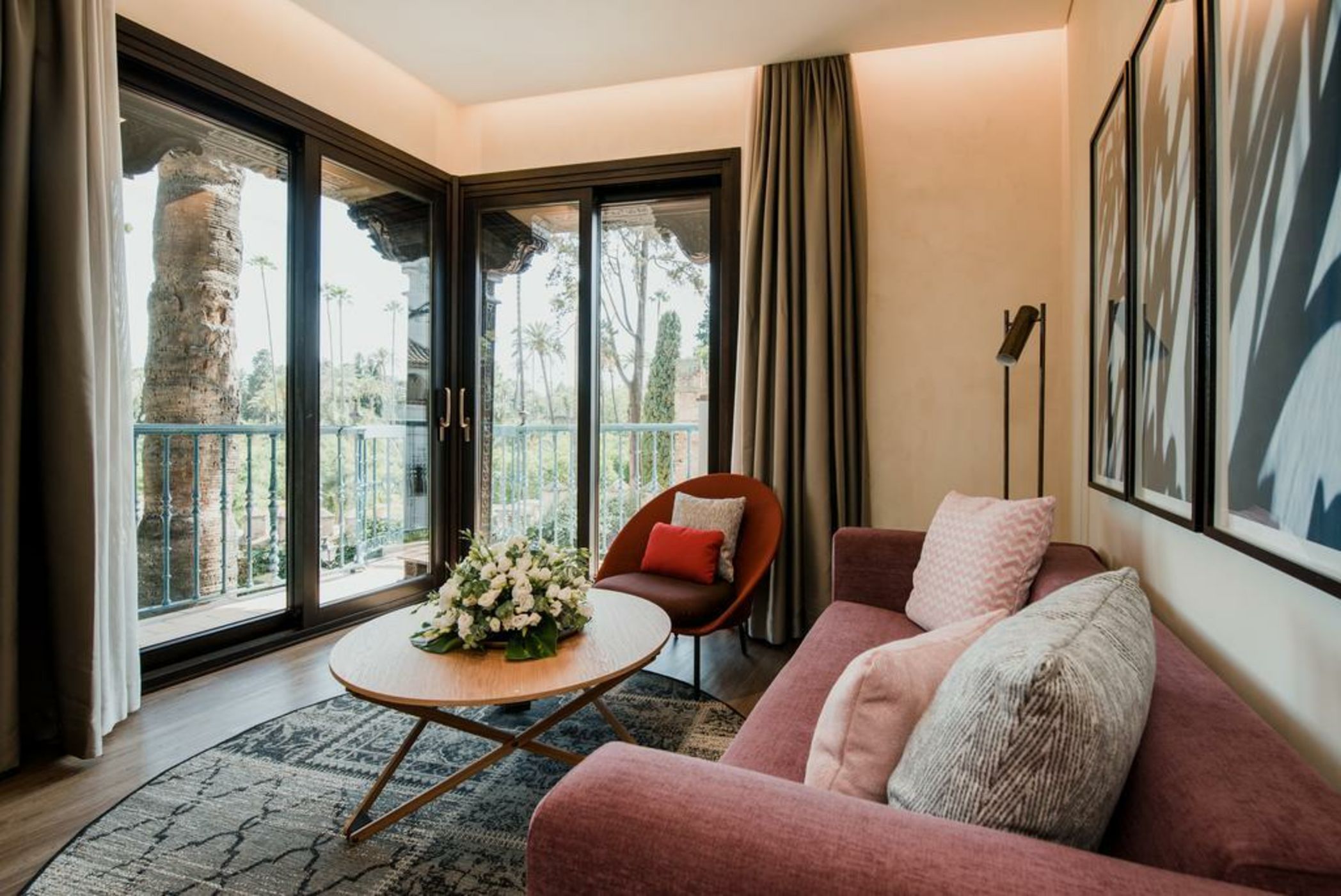 Suites Murillo Plaza Sta. Cruz